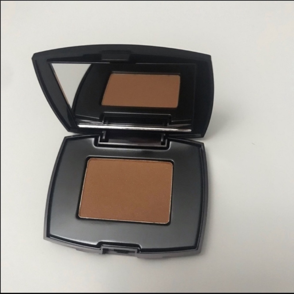 LANCOME Star Bronzer Powder 02 Solaire 
travel size 
Brand new without box